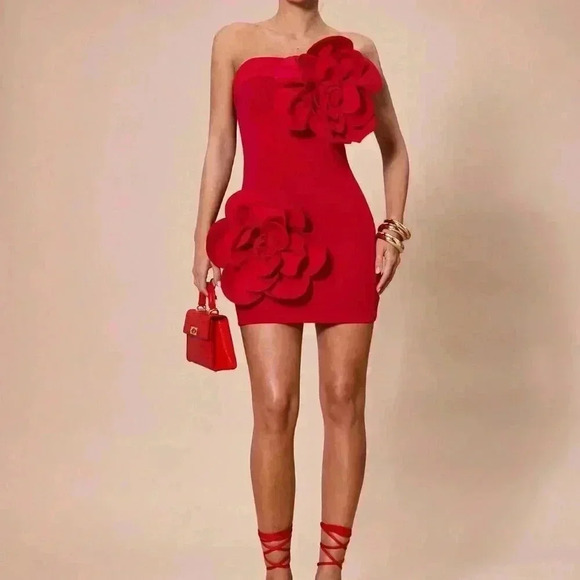 Red Party Women's Sleeveless Solid Mini Dress - Picture 3 of 7